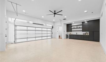 609 SW 4th St, Bentonville, AR 72712
