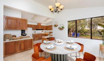 292 Wilshire Rd, Oceanside, CA 92057