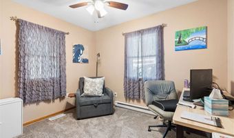 1001 Maquoketa St, Anamosa, IA 52202
