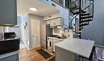 5 Sugar Loaf Ct 1, Alloway, NJ 07462