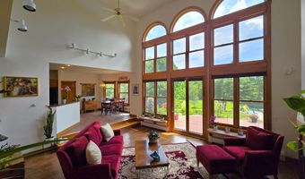 155 Hillwinds North Rd, Brattleboro, VT 05301