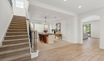 6654 Peregrine Pl, Carlsbad, CA 92011