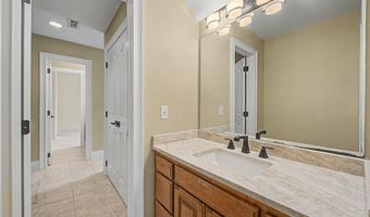 219 Ridgefield St, Bentonville, AR 72712