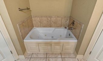 123 Sherwood Dr, Benton, LA 71006