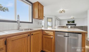 24440 Kenridge Rd, Caldwell, ID 83607