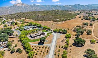 19553 Hidden Glen Rd, Alpine, CA 91901