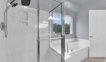 215 Cobblefield Ct, Ballwin, MO 63011