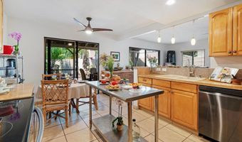 90 Auhana Rd 201, Kihei, HI 96753