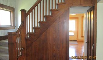 102 E 12th St, Atlantic, IA 50022