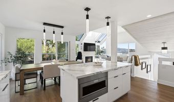 371 Longden Ln, Solana Beach, CA 92075