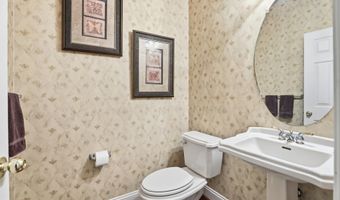 1612 TRAWLER Ln, Annapolis, MD 21409