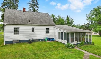 1624 Krumroy Rd, Akron, OH 44306