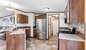 208 Longboat Ave, Beachwood, NJ 08722