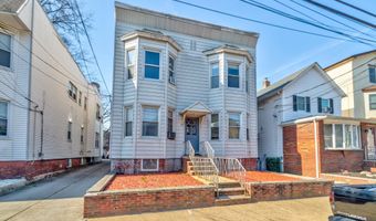 86 W 27TH St 4, Bayonne, NJ 07002