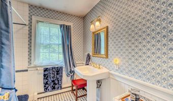 36 Puckerbrush Rd, Campton, NH 03223