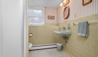 26 Monica Dr, Cumberland, RI 02864