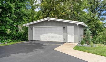 500 36th St NW, Austin, MN 55912