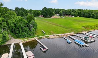 6784 Grandview Dr, Andover, OH 44003