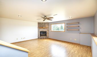 113 Meadow View Dr, Alma Center, WI 54611