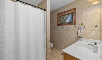 5383 Salmon Run, Auburn, IN 46706