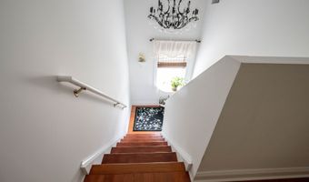 46 Stetson Pl 46, Danbury, CT 06811