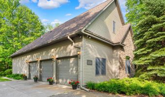 1165 Trowbridge Dr, Alpena, MI 49707