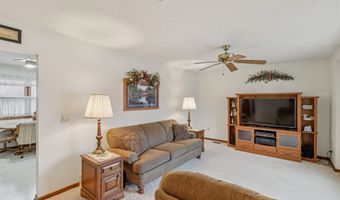 1505 S 14th St, Adel, IA 50003