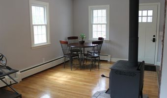 20 Water St, Boscawen, NH 03303