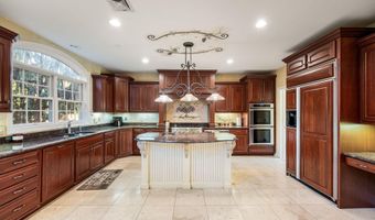 434 MEETINGHOUSE Rd, Ambler, PA 19002