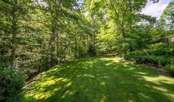 140 Ironworks Rd, Clinton, CT 06413