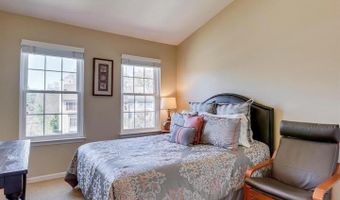 7829 QUILL POINT Dr, Bowie, MD 20720
