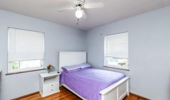 1062 Covedale Ave, Cincinnati, OH 45238
