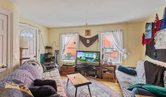 317 N Winooski Ave, Burlington, VT 05401