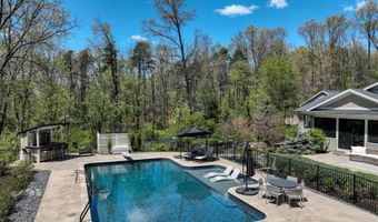 266 Pettis Ave NE, Ada, MI 49301