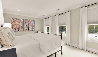 7449 ARLINGTON Rd, Bethesda, MD 20814