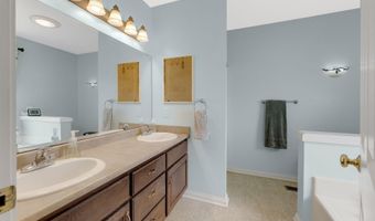 112 Orchard Valley Dr, Avilla, IN 46710