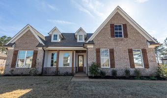 111 Garrett Dr, Batesville, MS 38606