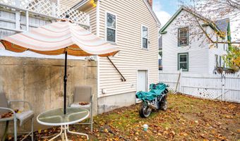 491 Middle St, Bath, ME 04530