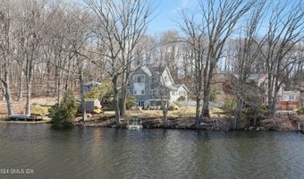 38 Cary Rd, Riverside, CT 06878