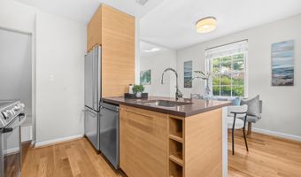3574 S STAFFORD St, Arlington, VA 22206