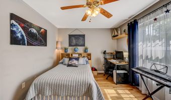 251 Scenic Dr, Blakeslee, PA 18610