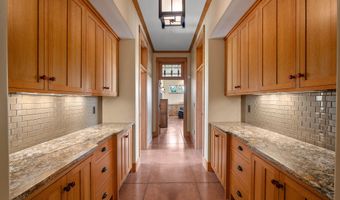 10771 E Langell Valley Rd, Bonanza, OR 97623