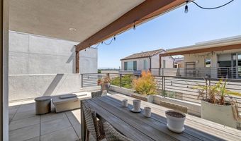 5515 Palm Dr, Hawthorne, CA 90250