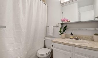 645 Manhattan Pl 304, Boulder, CO 80303