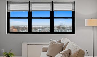 1225 KENNEDY Blvd 9H, Bayonne, NJ 07002