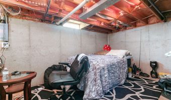 2415 N LOCUST St, Appleton, WI 54914