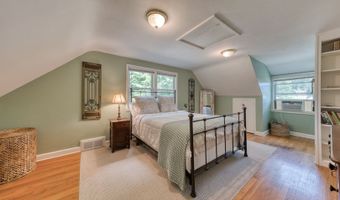 99 Lincoln St, Berlin, CT 06037