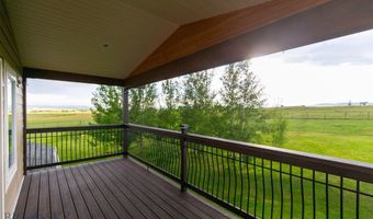 46 Rapelje Rd, Big Timber, MT 59011