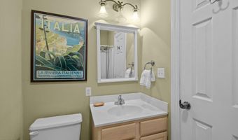 105 Island Quay Ct, Atlantic Beach, NC 28512