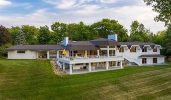 3624 SHOREVIEW Ct, Bloomfield Hills, MI 48302